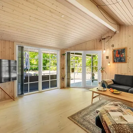 Helda - 200m To The Inlet By Interhome Feriehus